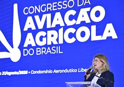 LIDERANÇA: Hoana lembrou que o Congresso AvAg é estratégico para aproximar o segmento de autoridades, pesquisadores e outros personagens do segmento, além de comunicar com a sociedade